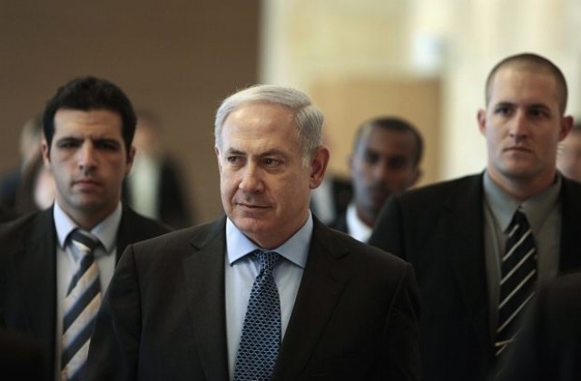 Трима израелски министри напуснаха правителството