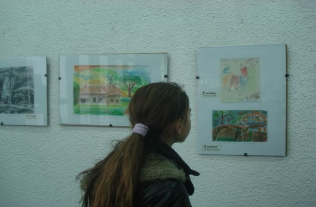 50 деца от областта рисуваха Земята на Левски