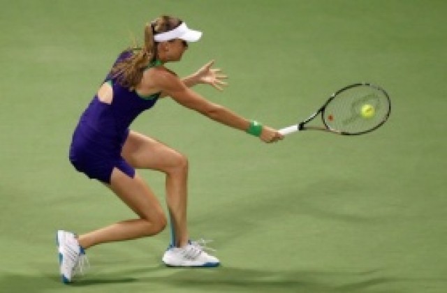 Возняцки и Звонарьова се класираха за полуфиналите в Катар