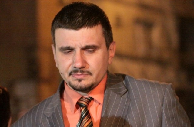 Не шофьорският изпит на Стефанов е причина за нападението в Сливен