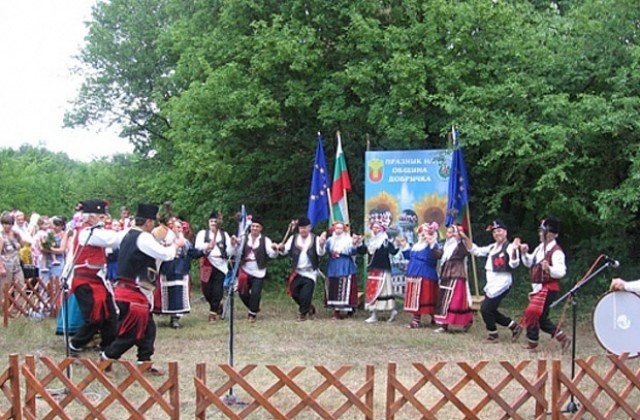 Община Добричка отбелязва празника си със събор в Дебрене