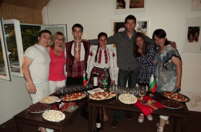 Русенски младежи участваха в международен проект във Франция