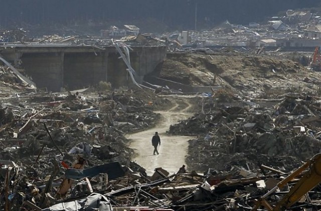 Япония - половин година след бедствието