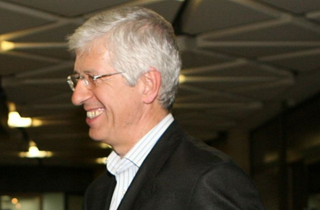 Овчаров за сделката за Булгартабак: Докато умните се наумуват, лудите ще се налудуват