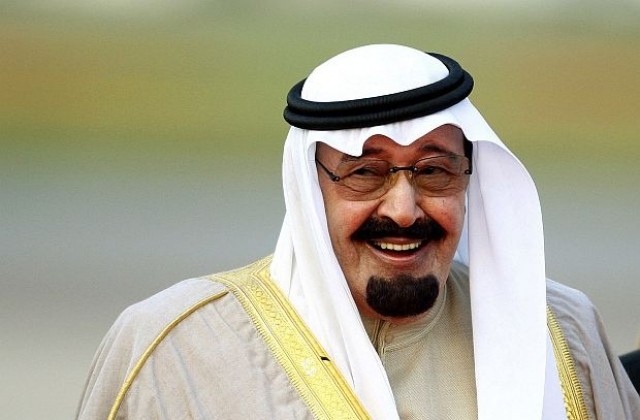 Саудитският крал се появи по телевизията в добро здраве