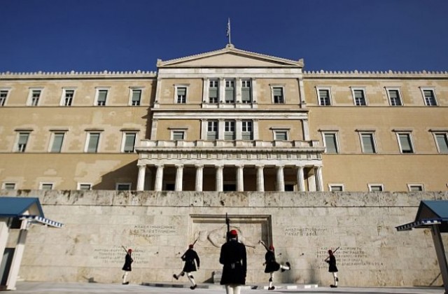 Гръцкото правителство подкрепи премиера за референдум по спасителния план на ЕС