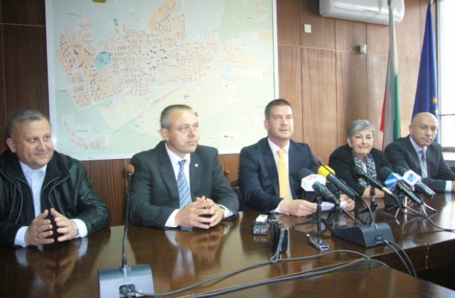 Трима са заместниците на кмета, сред тях - Йордан Николов