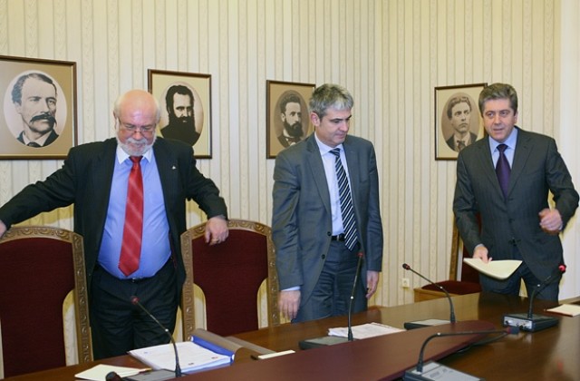 Първанов ще наложи вето на пенсионната реформа