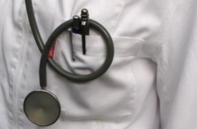 Болен адвокат отложи дело срещу лекар