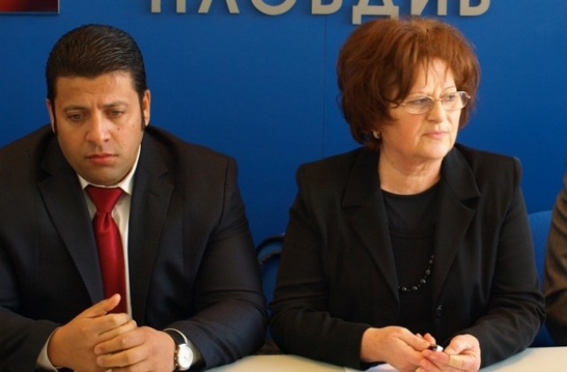 Гичка Кърнева обърна гръб на ВМРО-НИЕ и прегърна ДПС