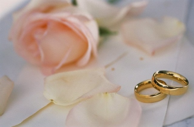 Две влюбени двойки сключват брак днес в Димитровград