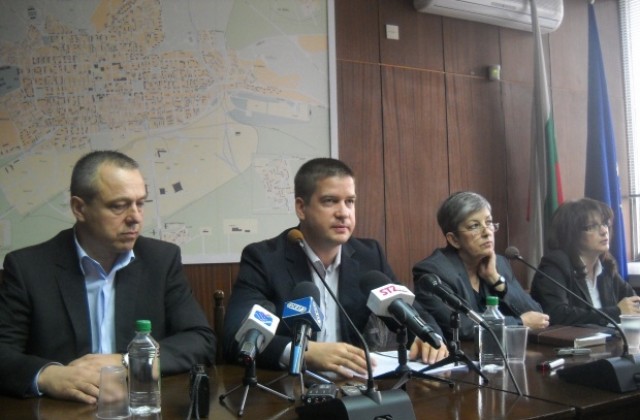 Дават на полицията злоупотреби на Танчев
