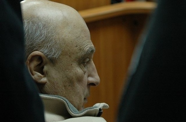 Кирил Рашков обжалва присъдата си, внукът му - мярка