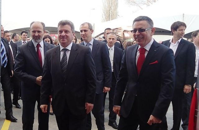 Македонският президент откри първия Mr.Bricolage в Скопие
