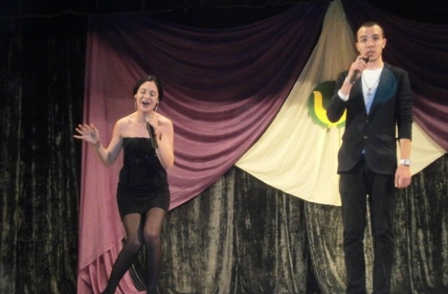 Кюстендил бе домакин на първия концерт на талантите и Марияна Попова