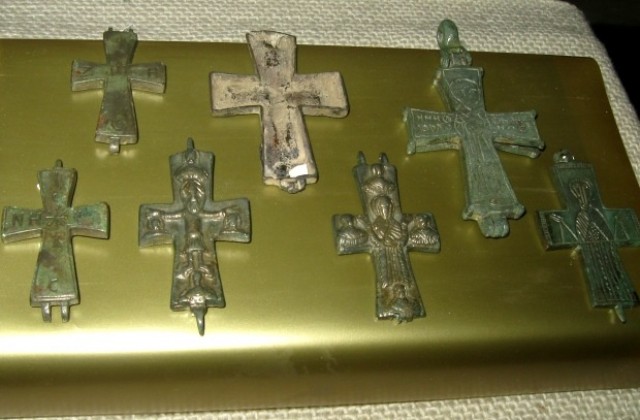 Габровският исторически музей показва реликвиарни кръстове