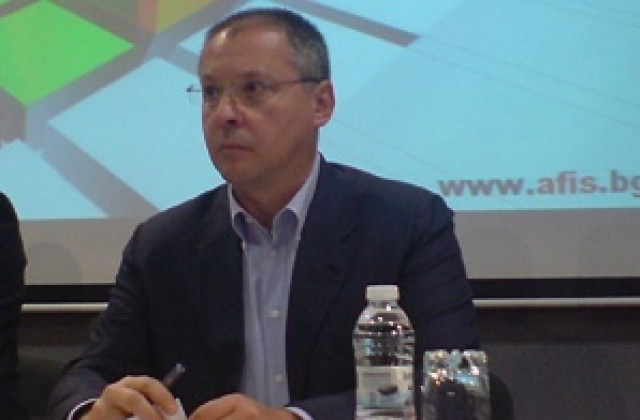 Станишев се включва в конференция на БСП Варна