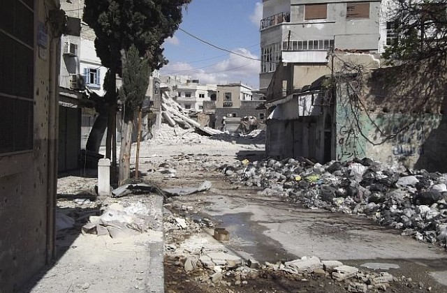 Сирийски войски щурмуват предградие на Дамаск