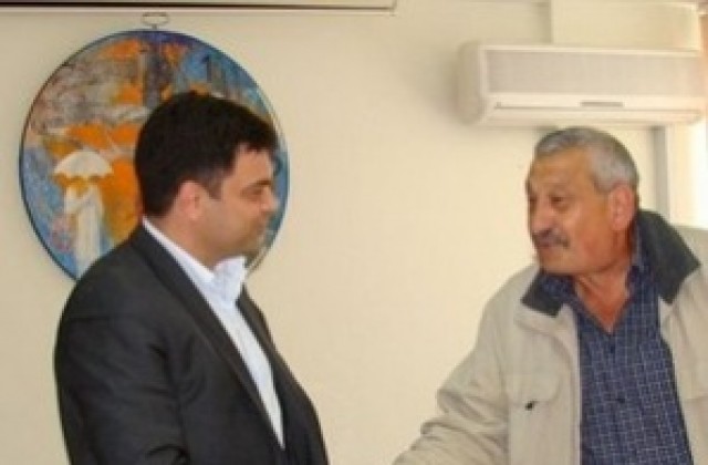 Кметът на Димитровград подписа нов КТД