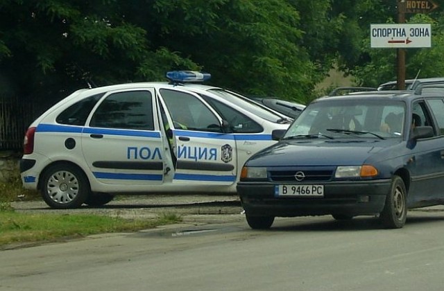 Откриха оръжия и боеприпаси в луковитското село Дерманци