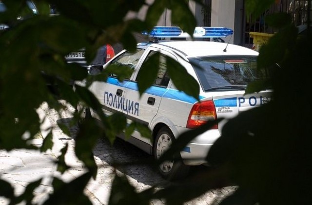 Полицията обикаля Родопската яка в издирването на охранителя-милионер