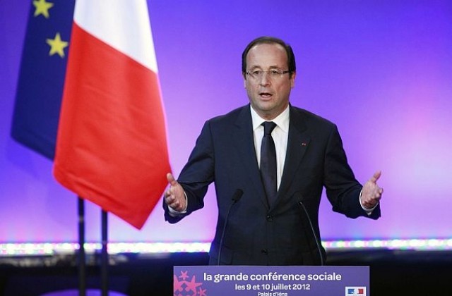 Синът на френския президент се изказа критично за приятелката му