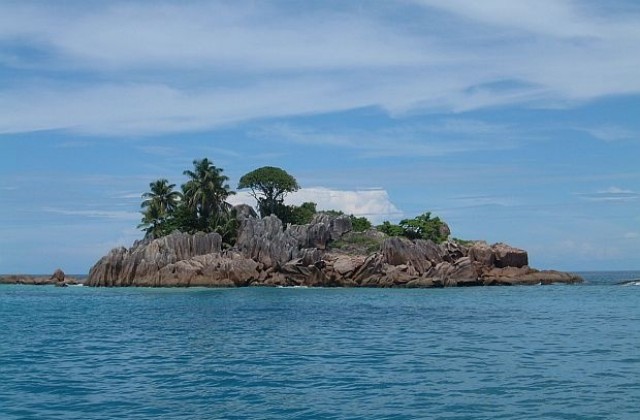 Наследничката на Л'Ореал се раздели със сейшелския си остров
