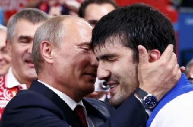 Тагир Хайбулаев зарадва Владимир Путин със злато на турнира по джудо