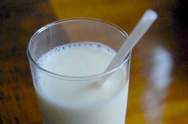 Приемат документи за Училищно мляко