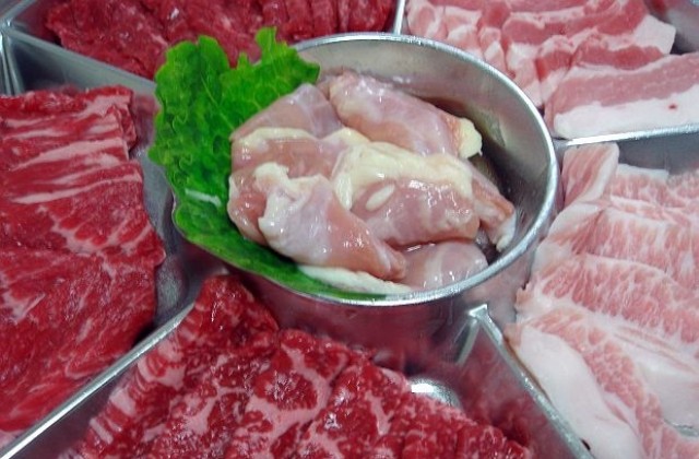 Цената на месото на едро скочила с 30% за месец