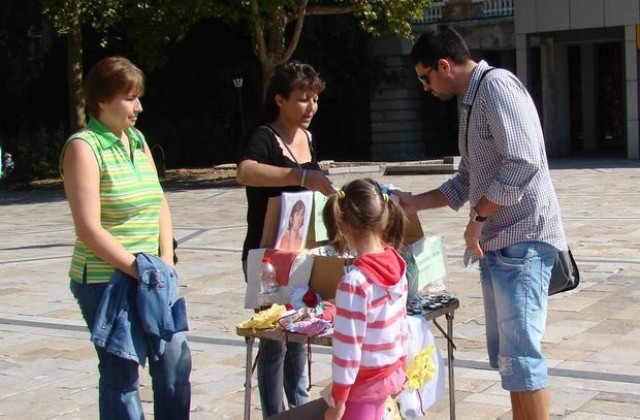В Димитровград събират пари за операция на 39-годишната Любов