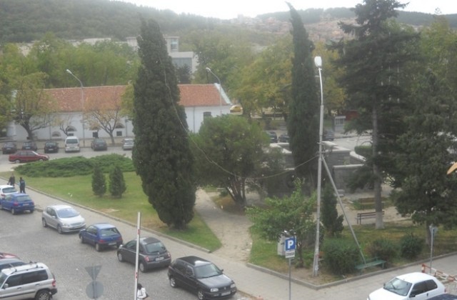До 25 метра в секунда достига силата на вятъра в Сливенско