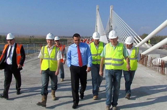 Дунав мост 2 ще бъде готов до края на годината