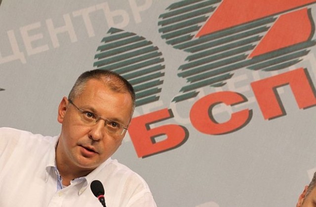 БСП има шансове да е първа политическа сила на изборите според Станишев