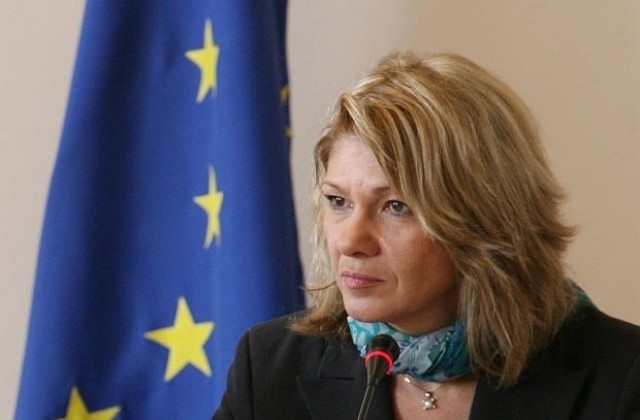 Нона Караджова подписа договор за пречиствателна станция в Петрич