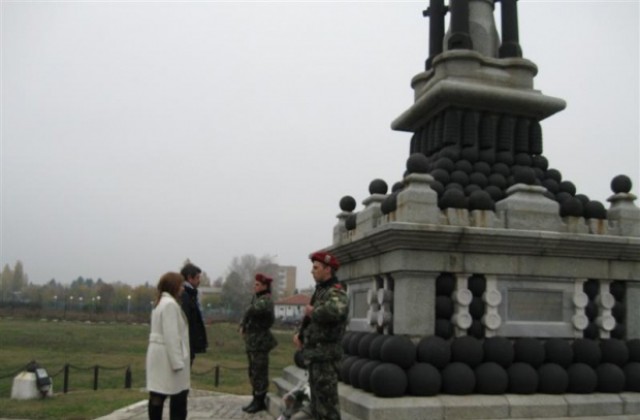 Казанлъшкият гарнизон отбеляза празника на Сухопътните войски