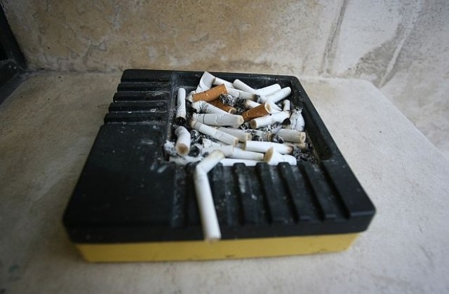Организации настояват да не се отменя забраната за тютюнопушене