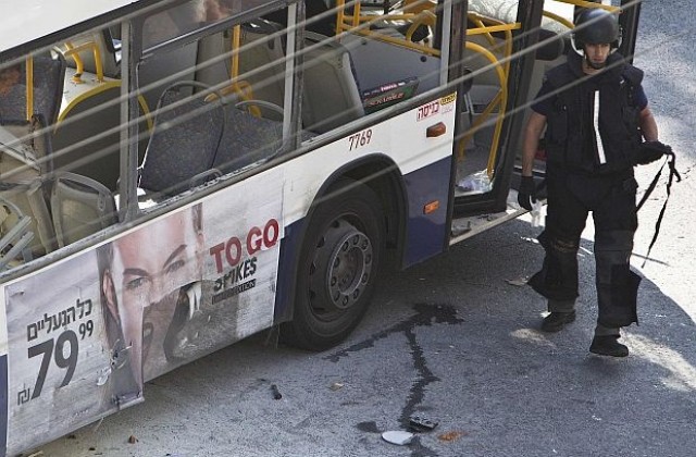 28 палестинци са арестувани за атентата в автобуса в Тел Авив