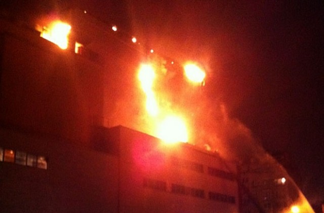 Късо съединение е най-вероятната причина за пожара в мола в София