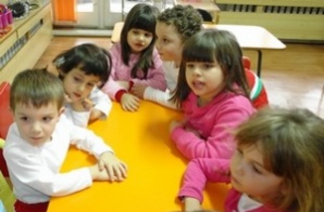 В детските градини на Димитровград учат безплатно английски