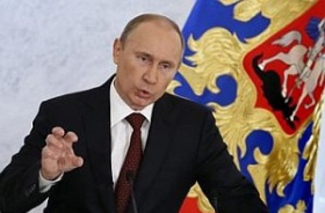 Путин обеща да засили икономиката на Русия и военната й мощ