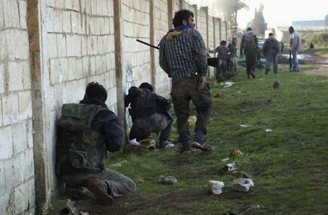 Сирийската армия обстреля един от южните квартали на Дамаск