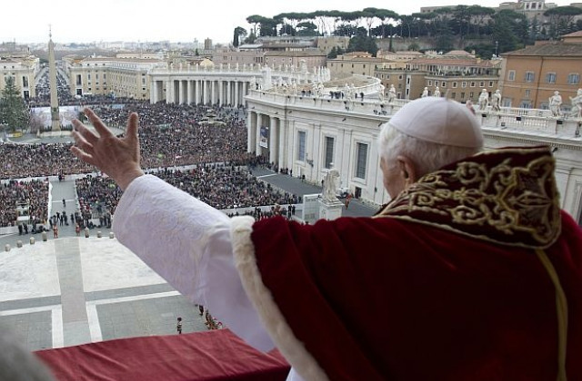 Папата призова света да не губи надежда за мир