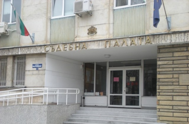 Окръжен съд Габрово отново оправда собствениците на куче за осакатяването на дряновка