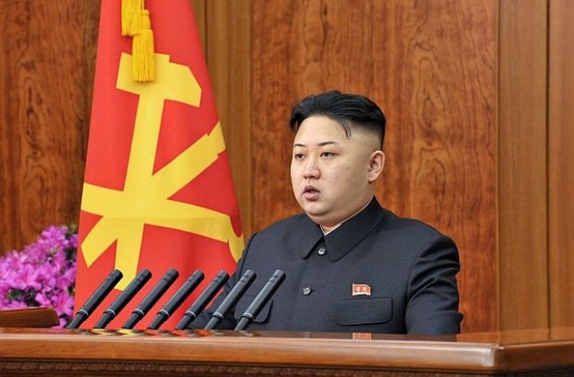Северна Корея реагира гневно на слухове, че Ким Чен-Ун има пластични операции