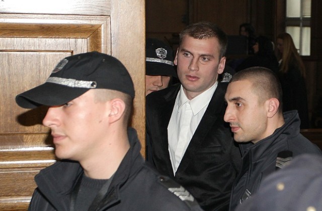 Софийският градски съд остави в ареста Октай Енимехмедов