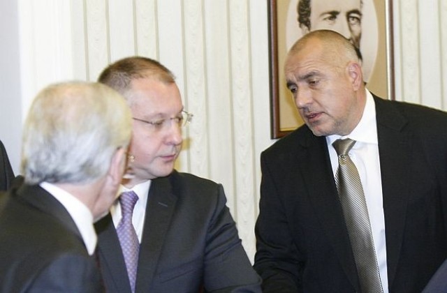 Борисов и Дянков създадоха кризата у нас, твърди Станишев