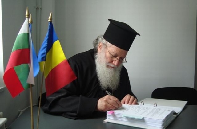 Русенският митрополит влиза в борбата за глава на Българската православна църква