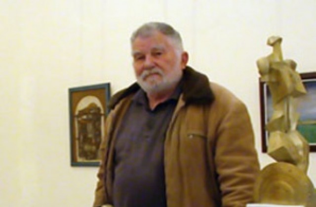 Почина Никола Богданов