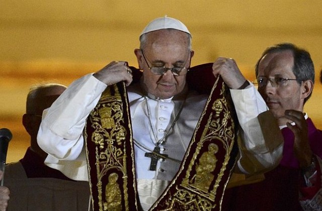Кой е Хорхе Берголио или новият папа Франциск